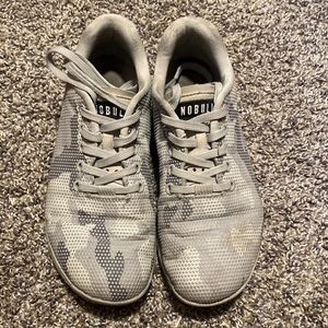 NoBull camo trainers 7.5 women